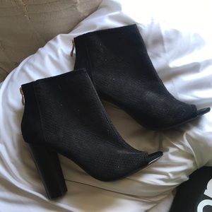 4-inch Black Heels
